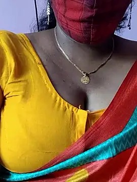 Snapshot of mallu-sumi chatting on March 2026 06:28:02 AM mallu-sumi online show from March 2026 06:28:02 AM