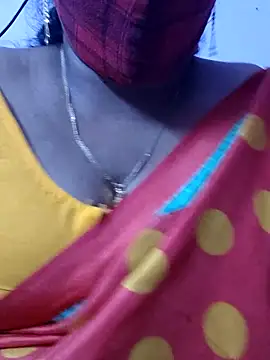 Snapshot of mallu-sumi chatting on March 2026 06:34:02 PM mallu-sumi online show from March 2026 06:34:02 PM