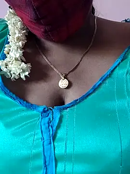 Snapshot of mallu-sumi chatting on March 2026 10:42:01 AM mallu-sumi online show from March 2026 10:42:01 AM