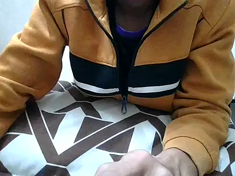 Snapshot of wknows2 chatting on December 2025 05:33:02 PM wknows2 online show from December 2025 05:33:02 PM