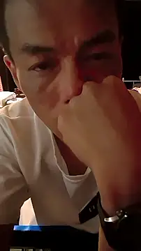 hkwildguy online show from January 2026 08:34:02 PM