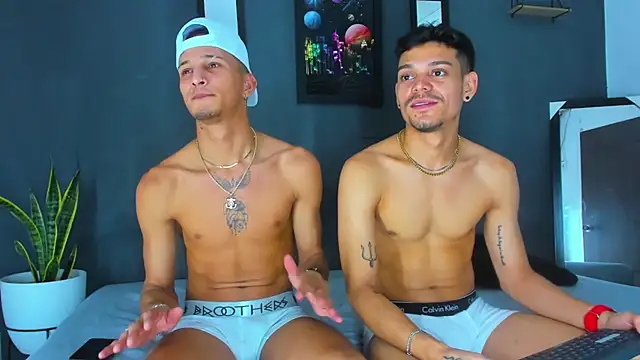 Snapshot of Friendsofeverything_ chatting on February 2025 03:30:01 PM Friendsofeverything online show from February 2025 03:30:01 PM