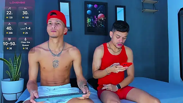 Snapshot of Friendsofeverything_ chatting on February 2025 11:44:02 AM Friendsofeverything online show from February 2025 11:44:02 AM