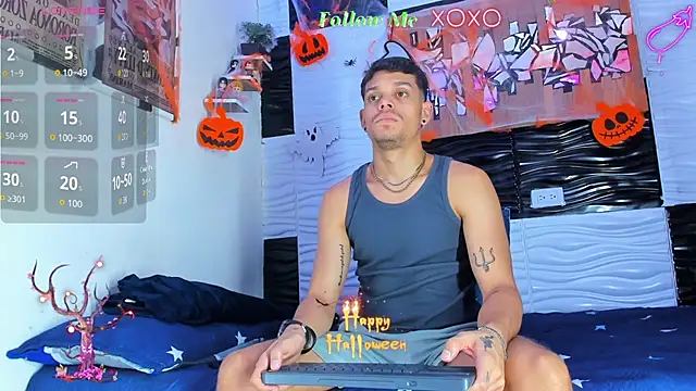 Snapshot of Friendsofeverything_ chatting on October 2025 11:07:01 PM Friendsofeverything online show from October 2025 11:07:01 PM