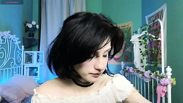 Snapshot of dark_vamp_ chatting on February 2025 04:15:01 PM dark vamp online show from February 2025 04:15:01 PM