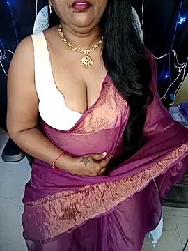 Snapshot of honey-sexy chatting on February 2025 09:59:02 AM honey-sexy online show from February 2025 09:59:02 AM