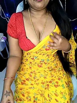 Snapshot of honey-sexy chatting on February 2025 10:18:02 AM honey-sexy online show from February 2025 10:18:02 AM