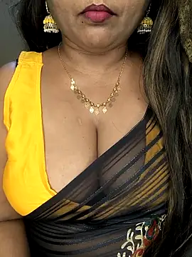 honey-sexy online show from November 2025 04:24:01 PM