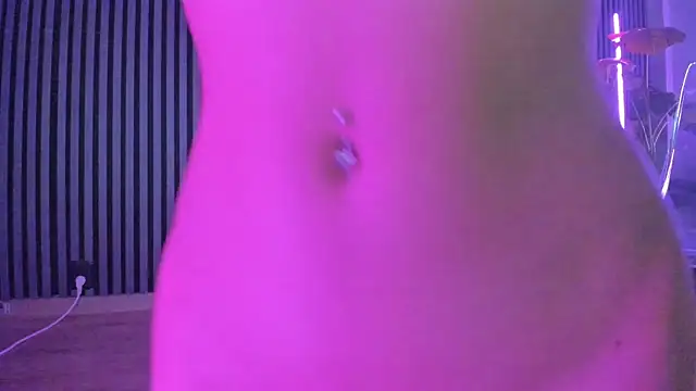 Snapshot of blondie_muller chatting on March 2025 01:50:02 AM blondie muller online show from March 2025 01:50:02 AM