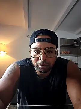 Snapshot of fercho3 chatting on October 2025 04:35:02 AM fercho3 online show from October 2025 04:35:02 AM