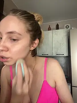 Kitty Katrine online show from May 2026 12:01:02 PM