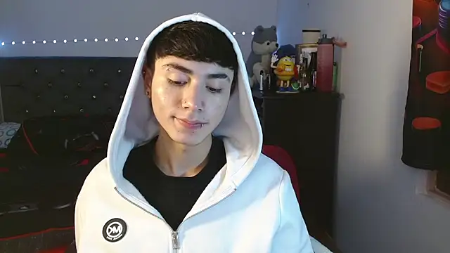 Snapshot of Im_juanda chatting on December 2024 10:24:01 PM Im juanda online show from December 2024 10:24:01 PM