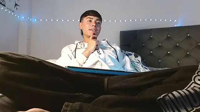 Snapshot of Im_juanda chatting on January 2025 11:00:01 PM Im juanda online show from January 2025 11:00:01 PM