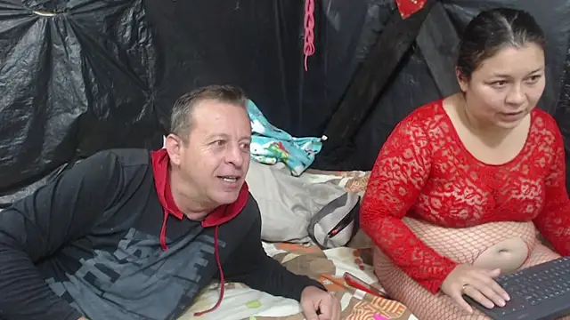 Snapshot of ZuriandAlex chatting on January 2025 01:21:01 AM ZuriandAlex online show from January 2025 01:21:01 AM