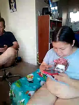 Snapshot of ZuriandAlex chatting on January 2025 02:19:01 PM ZuriandAlex online show from January 2025 02:19:01 PM