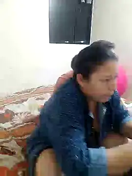 Snapshot of ZuriandAlex chatting on February 2025 02:55:01 AM ZuriandAlex online show from February 2025 02:55:01 AM