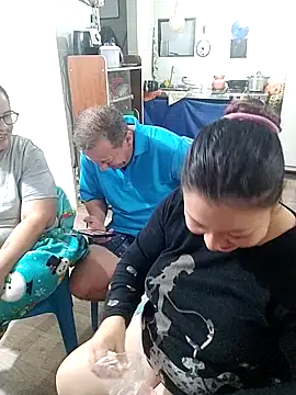 Snapshot of ZuriandAlex chatting on February 2025 01:43:02 AM ZuriandAlex online show from February 2025 01:43:02 AM