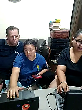 Snapshot of ZuriandAlex chatting on March 2025 09:32:02 AM ZuriandAlex online show from March 2025 09:32:02 AM