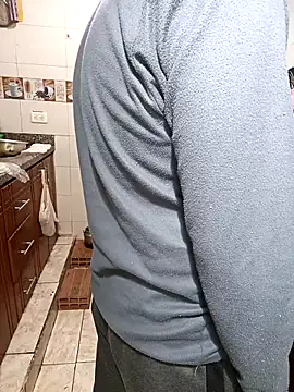 Snapshot of ZuriandAlex chatting on October 2025 11:53:01 AM ZuriandAlex online show from October 2025 11:53:01 AM