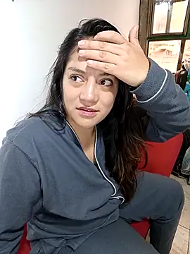 Snapshot of ZuriandAlex chatting on November 2025 12:17:01 PM ZuriandAlex online show from November 2025 12:17:01 PM