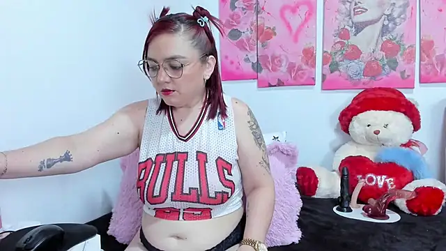 fresahot2024 online show from June 2026 09:46:01 PM