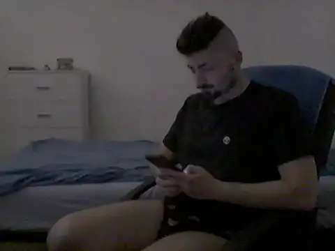 Snapshot of Hkl95555 chatting on September 2025 11:32:02 PM Hkl95555 online show from September 2025 11:32:02 PM