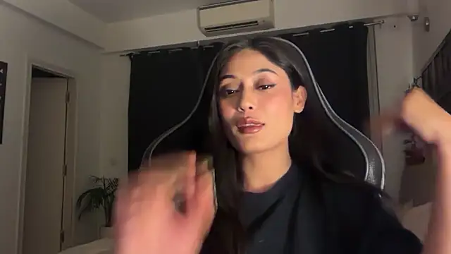 Snapshot of GoddessAnna chatting on March 2026 06:34:01 PM GoddessAnna online show from March 2026 06:34:01 PM