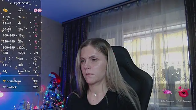 Snapshot of JessieOMays chatting on December 2024 05:14:02 AM JessieOMays online show from December 2024 05:14:02 AM
