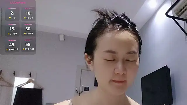 fanfan-FF online show from October 2025 01:44:01 PM