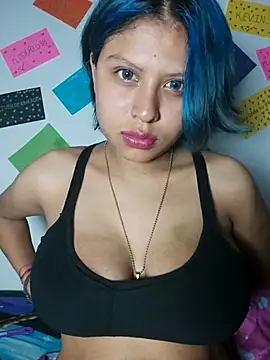 azulzulix online show from March 2025 05:17:02 PM