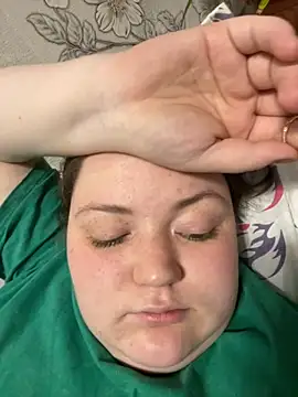 Alex m online show from November 2025 08:00:01 PM