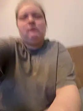 Alex m online show from December 2025 06:23:01 PM