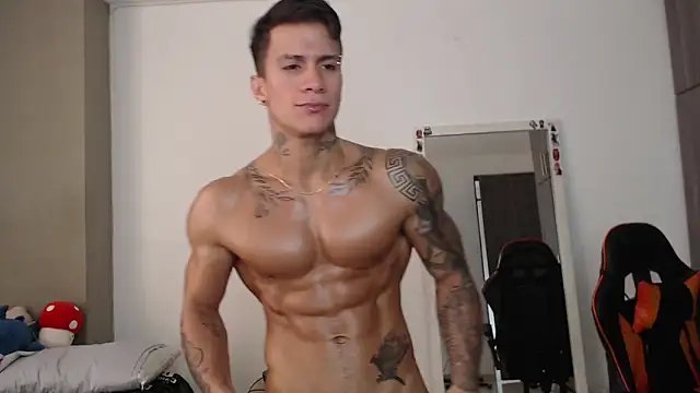 Snapshot of pettergrey1 chatting on March 2026 01:04:02 PM pettergrey1 online show from March 2026 01:04:02 PM