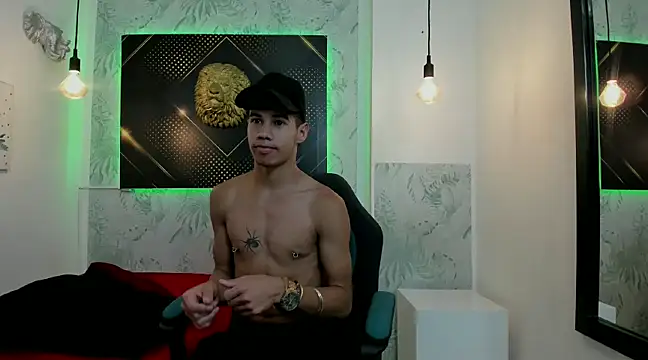 Snapshot of Erick_Zhimerman chatting on February 2025 04:27:01 AM Erick Zhimerman online show from February 2025 04:27:01 AM