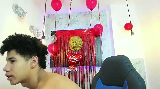 Snapshot of Erick_Zhimerman chatting on February 2025 06:44:01 AM Erick Zhimerman online show from February 2025 06:44:01 AM