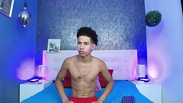 Snapshot of Erick_Zhimerman chatting on March 2025 07:11:01 AM Erick Zhimerman online show from March 2025 07:11:01 AM