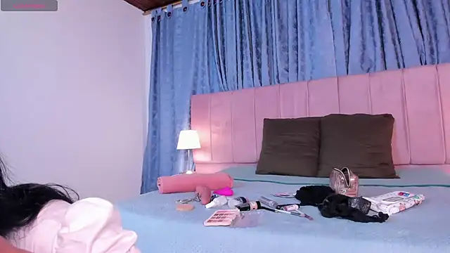 x milu online show from February 2025 07:14:02 PM