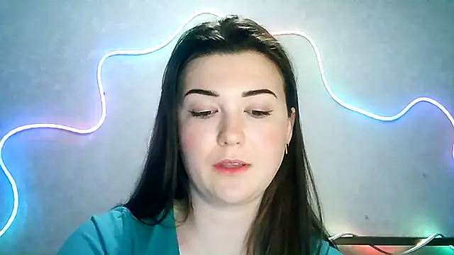 Snapshot of SeductiveTati chatting on September 2025 10:09:02 PM SeductiveTati online show from September 2025 10:09:02 PM