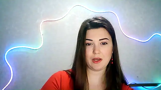 Snapshot of SeductiveTati chatting on September 2025 10:54:01 PM SeductiveTati online show from September 2025 10:54:01 PM