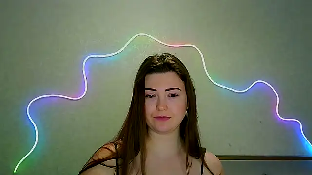 Snapshot of SeductiveTati chatting on October 2025 08:17:01 PM SeductiveTati online show from October 2025 08:17:01 PM