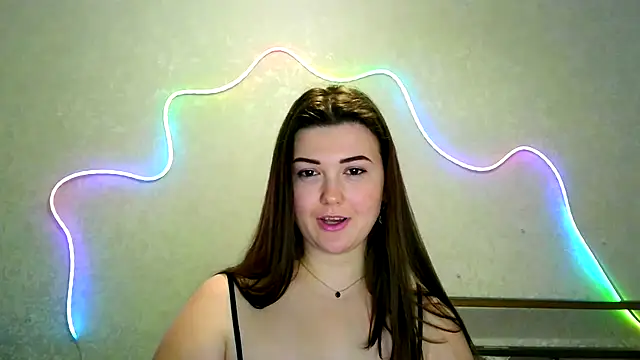 Snapshot of SeductiveTati chatting on November 2025 10:31:02 PM SeductiveTati online show from November 2025 10:31:02 PM