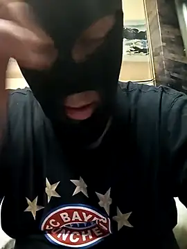 Snapshot of johngreece1 chatting on February 2025 07:40:01 AM johngreece1 online show from February 2025 07:40:01 AM