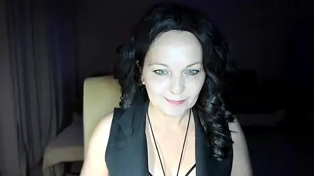 WitchBlueRose online show from October 2025 06:13:02 PM