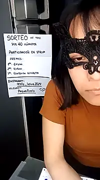 Snapshot of PequeArely chatting on December 2024 11:51:01 PM PequeArely online show from December 2024 11:51:01 PM