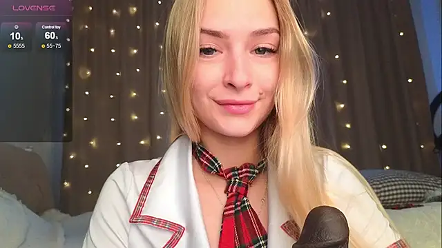 Soft Eva online show from January 2025 02:09:01 PM