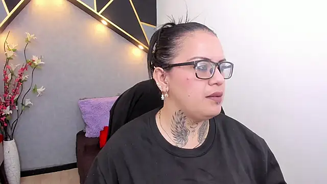 brigittemiller online show from April 2026 02:04:02 AM