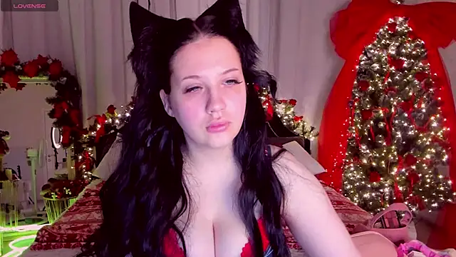 Snapshot of UR_MADDY chatting on December 2024 03:13:02 PM UR MADDY online show from December 2024 03:13:02 PM