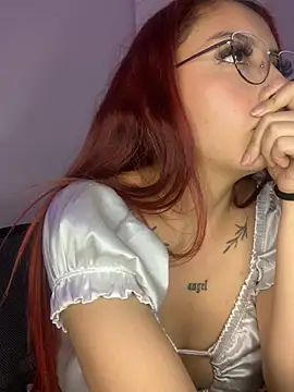 Snapshot of _charlott_dm chatting on February 2025 09:31:01 PM charlott dm online show from February 2025 09:31:01 PM