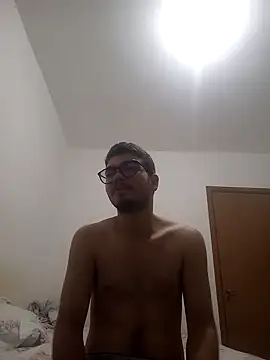 Snapshot of Edwardsky000 chatting on December 2024 04:43:02 AM Edwardsky000 online show from December 2024 04:43:02 AM