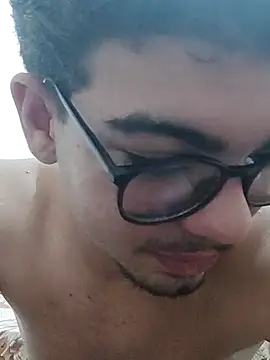 Snapshot of Edwardsky000 chatting on October 2025 07:36:01 PM Edwardsky000 online show from October 2025 07:36:01 PM